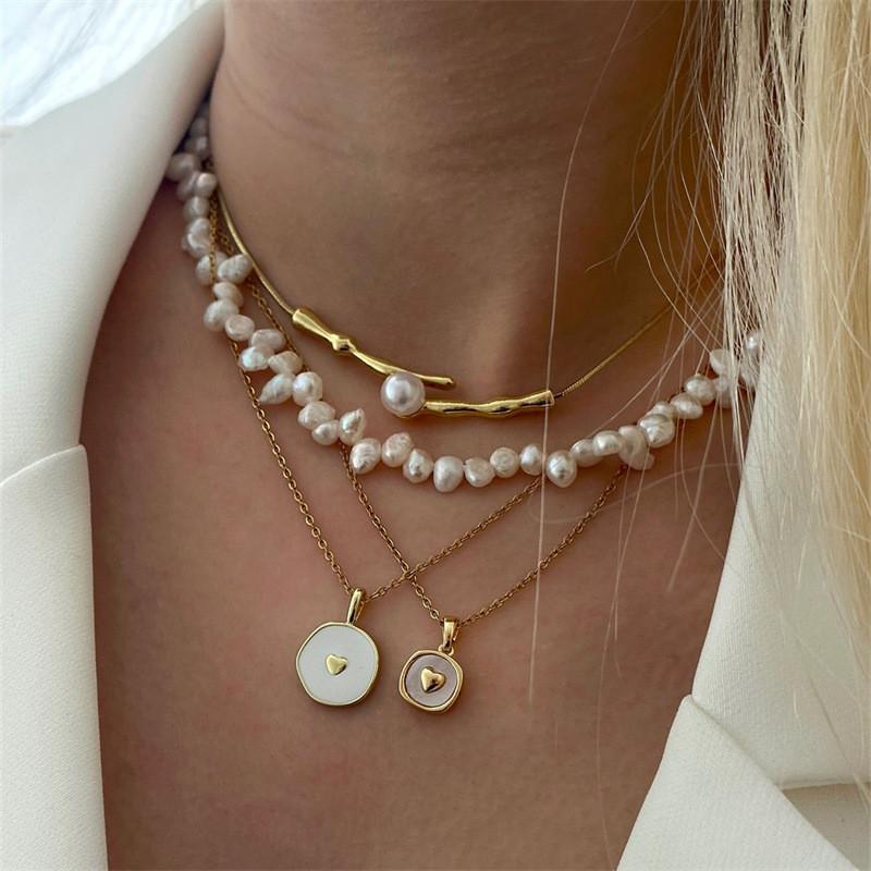 Geometric Pendant Necklace For Women With Zinc Alloy Metal Drop Design Summer Fashion Jewelry