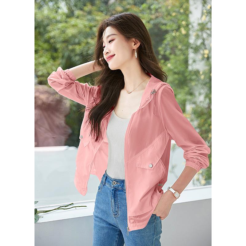 Sunscreen clothing women's new summer breathable outer wear thin large size small sunscreen clothing short jacket