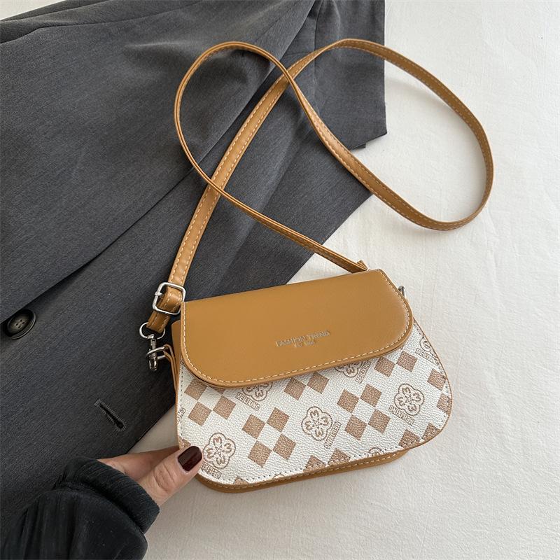 

Проста і модна повсякденна підсідельна сумка через плече, популярна цього року сумка 2024, нова модна ретро жіноча сумка через плече