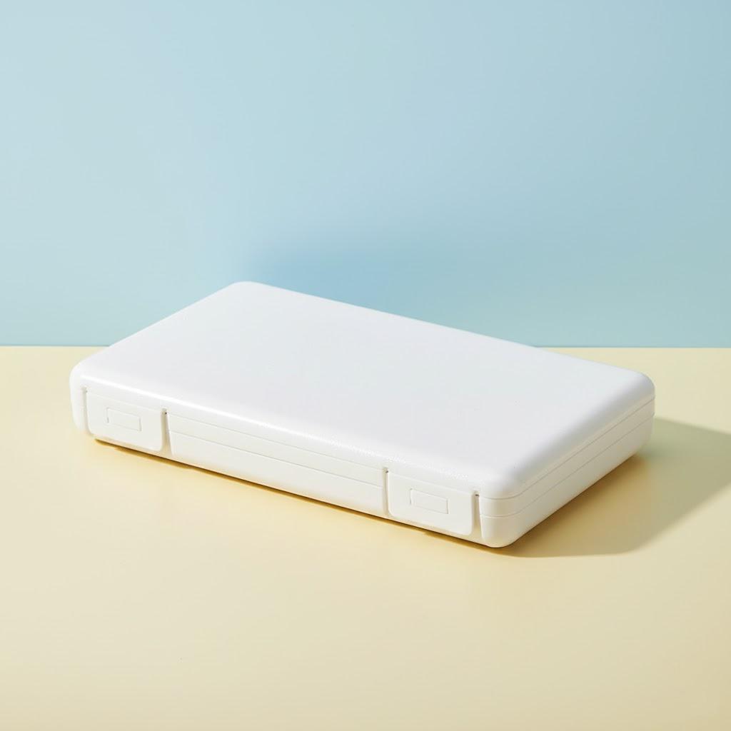 1PC Reusable Plastic Storage Box Portable Covering Keeper Organizer Container with Lid for Home and Travel Storage