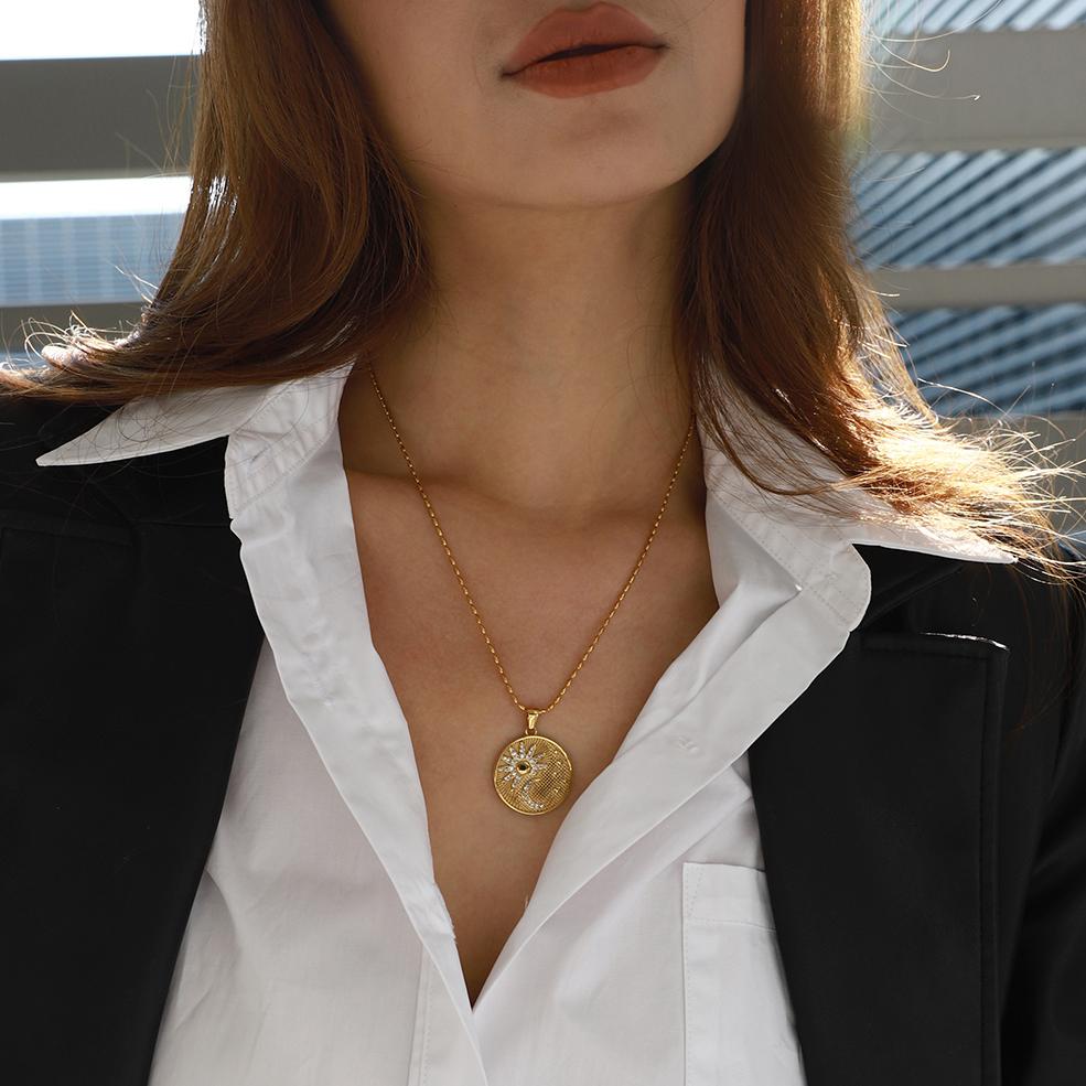 Edelstahl Sterne Mond Anhänger Halskette Wasserbeständig Metall Mode Statement Schmuck Zubehör für Frauen