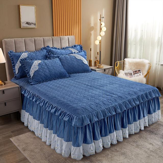 High Quality Thicken Velvet Quilted Bed Skirt King Queen Size Short Plush Bedspread Soft Warm Bed Sheet Not Including Pillowcase