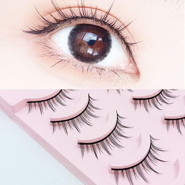 

Lashie - Накладні вії Pink - One Size