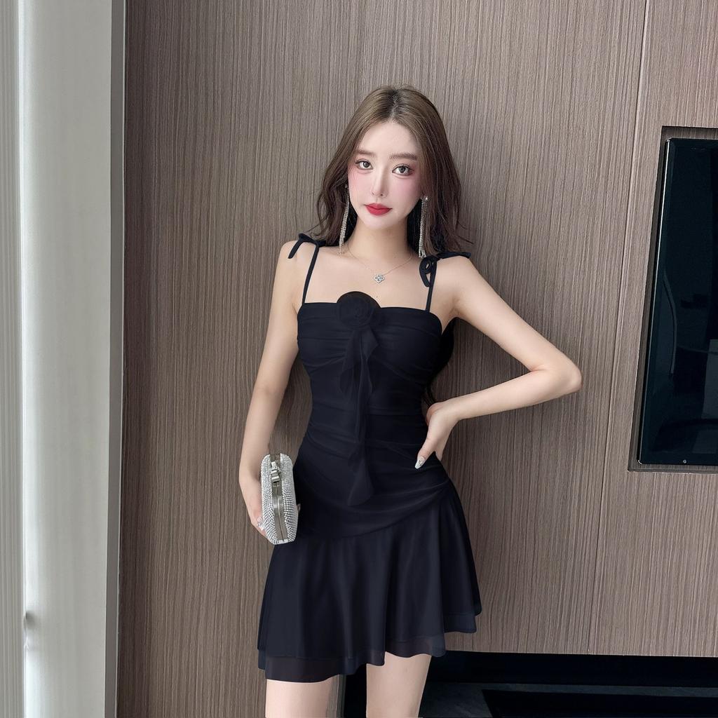Sexy celebrity low-cut pleated flower splicing sleeveless suspender skirt sexy temperament backless ruffle edge slim skirt