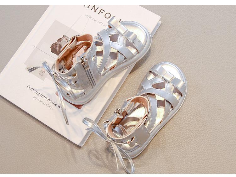 Baotou Girls' Soft Sole Beach Sandals - Non-Slip Roman Style for Little Princesses (2026 Edition)