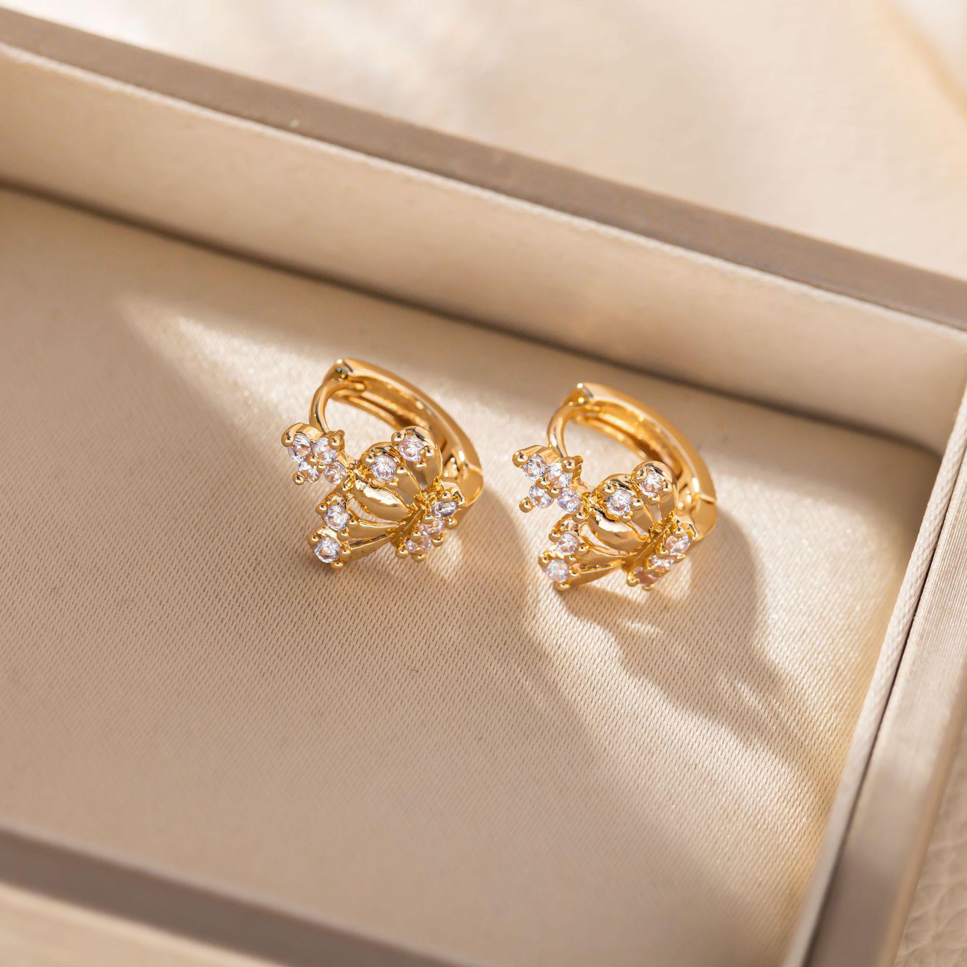 Korean Style Zirconia Crown Cartilage Earrings - Fashionable and Creative Ear Studs