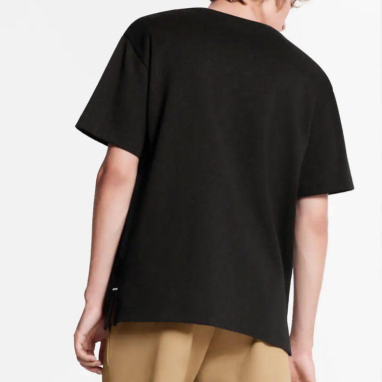 Lv 1A7XRP Signature 3D Pocket Monogram T Shirt 1A5VI8