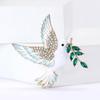 Pigeon Brooch Fashion Accessory Women Bird Wing Brooch Pin Sparkling Rhinestone Pigeon Corsage Retro Style Clothing Accessories