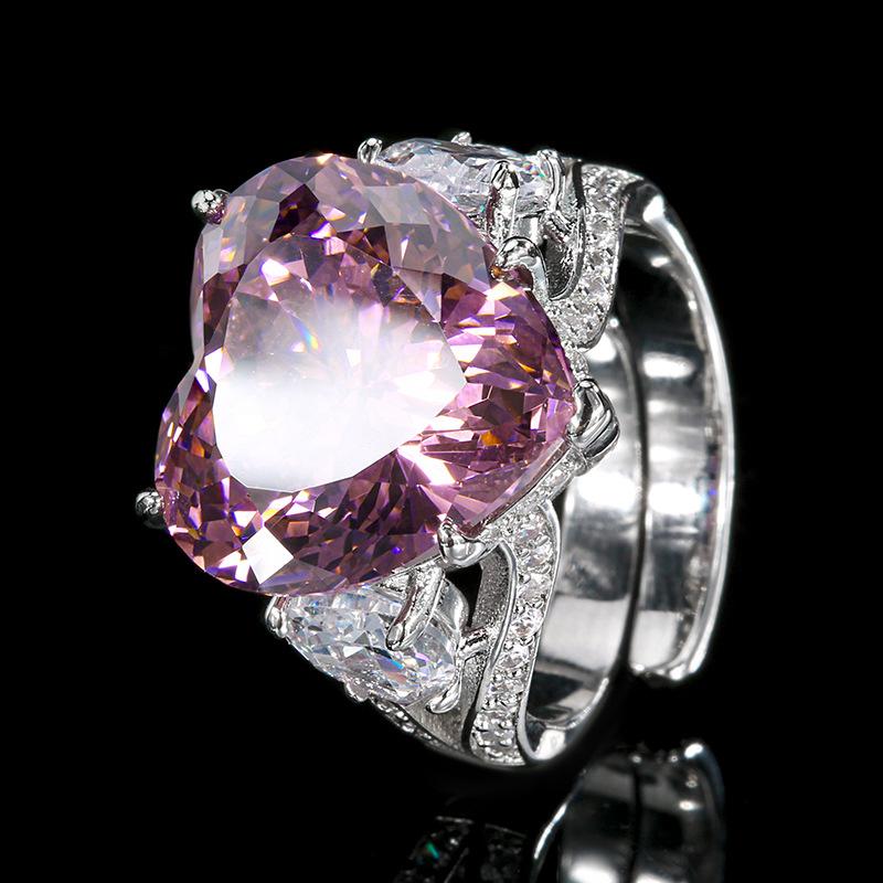 

Ювелирное изделие Имитация Красный Корунд Сердцевидный Темперамент Легкая Роскошь Кольцо Камень Героини 15 * 15