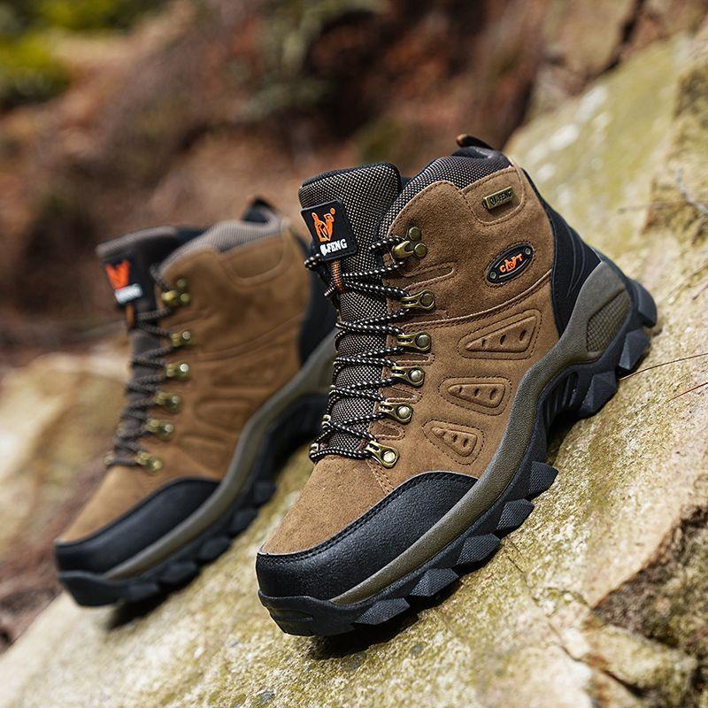 Outdoor Men's Shoes Sports Shoes High-top Men's Sports Hiking Shoes Spring and Autumn Breathable Travel Large Size Couple Dad