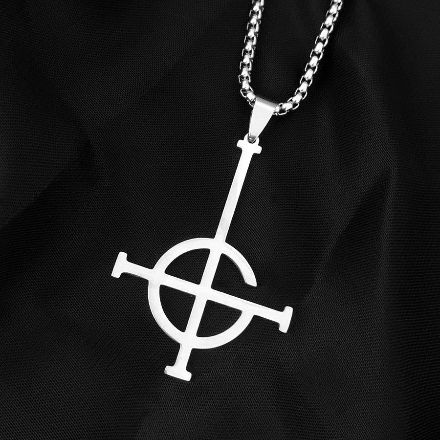 European and American Fashion Punk Style Ghost Ghost Rock Band Same Pendant Necklace for Men 60CM