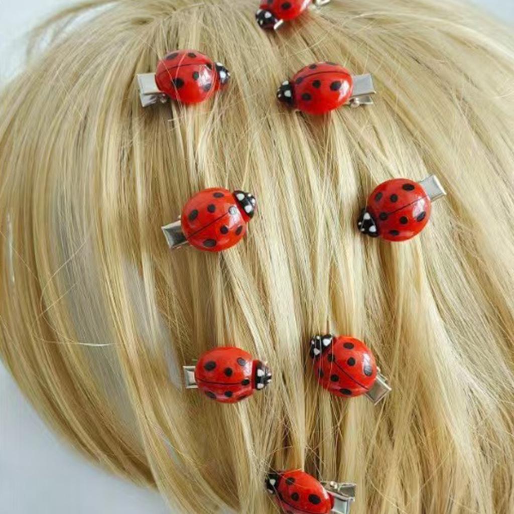 Ensemble de 10 pièces de pinces à cheveux tendance et mignonnes abeille coccinelle transfrontalières mini accessoires épingles à cheveux pour étudiants en gros amusant