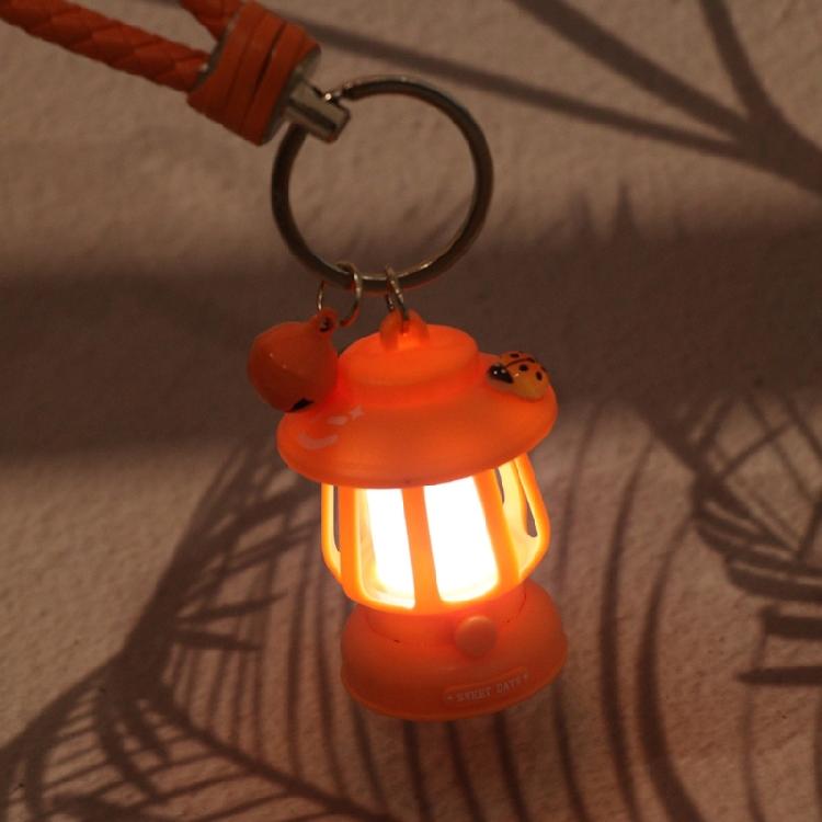 Waterproof Retro Lantern Pendant Orange Strap Vintage Lantern Keychain Pendant Suitable For Explorers And Campers