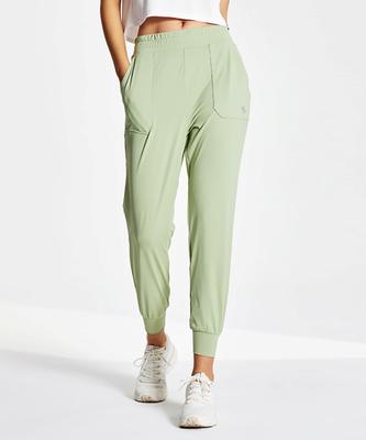 XEXYMIX Medium Feather In-Band Jogger Pants Lindt Green