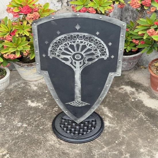 Yggdrasil Kosmiczna Tarcza Aluminiowa Zawieszka Ścienna w Stylu Wikingów z 8-ramienną Gwiazdą