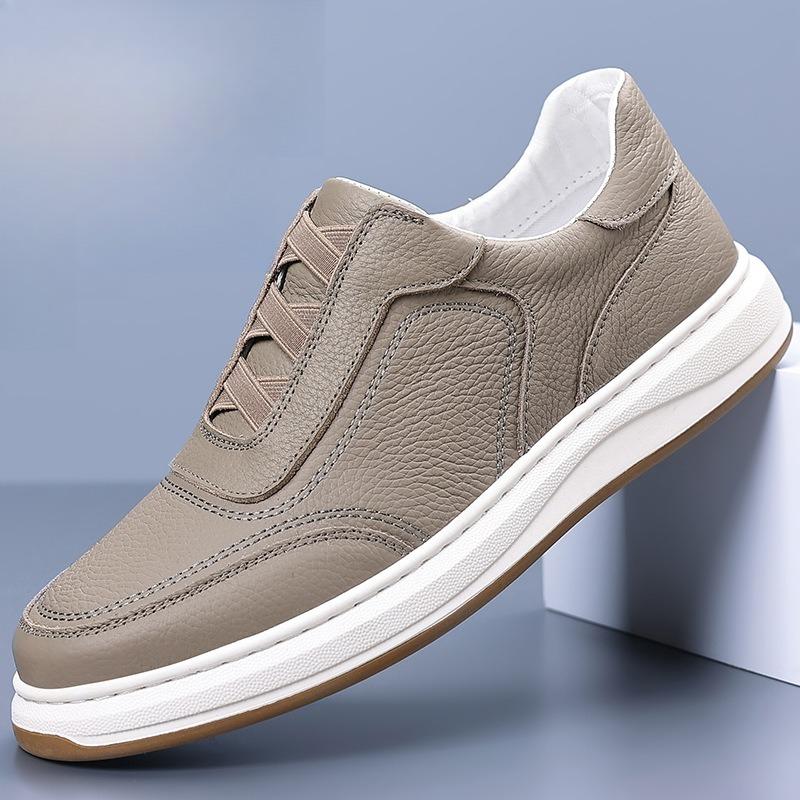 Fashion Men's Slip on Leather Shoes Autumn New Hollow Breathable Fashion Casual Shoes Comfortable Height Increase Outdoor Non Slip Flats