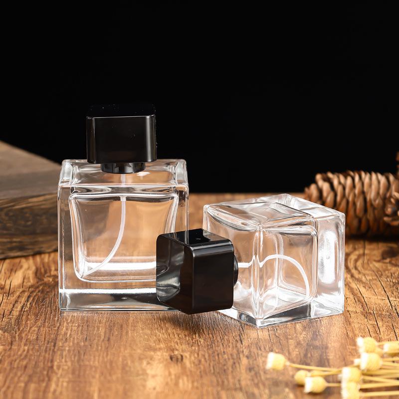 Transparent Glass Perfume Bottle with Plastic Cap, Available In 30/50ml