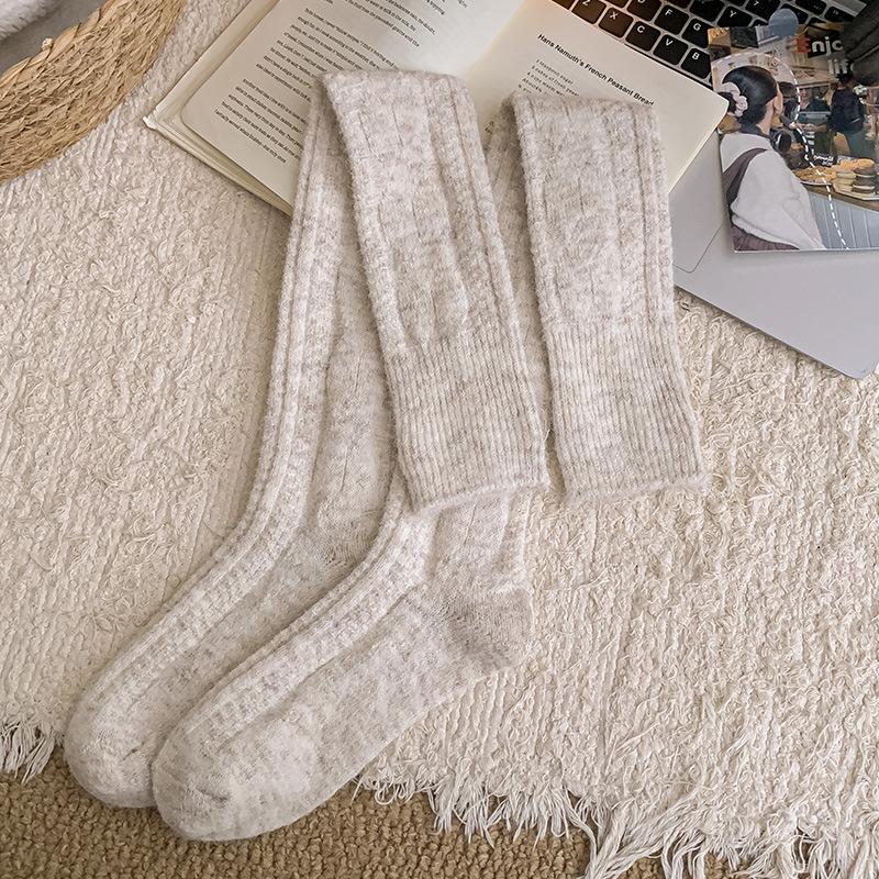 Winter Knee Socks Children Japanese Jk College Wind Stockings Soft Sister Versatile Warm And Thin Warm Fleece Knee Stockings