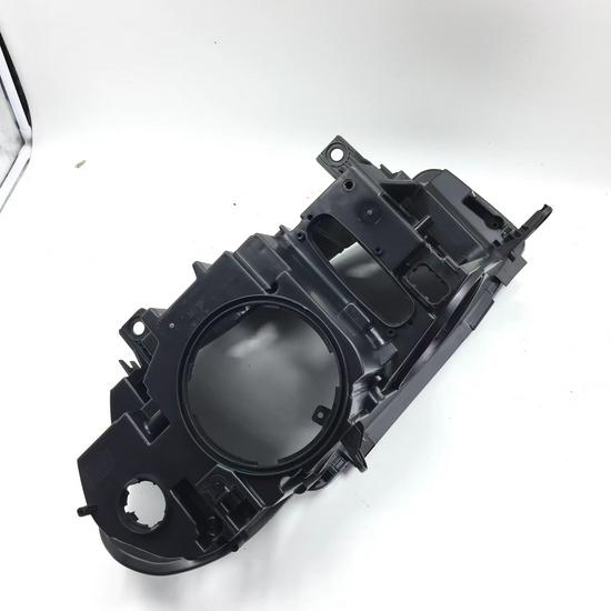 Kompatible Scheinwerfer-Rückschale für neuen BMW X5/X6 (F15, 2014-2018)