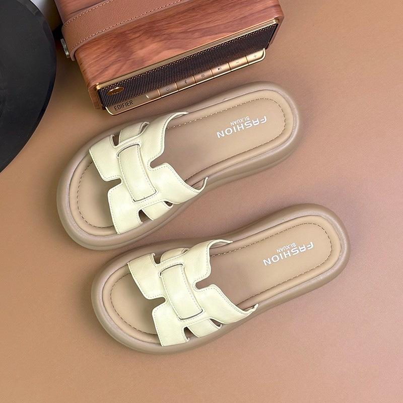 Thick-bottomed cool slippers women's summer outer wear 2025 new fashion non-slip soft bottom lightweight one-word drag with skirt