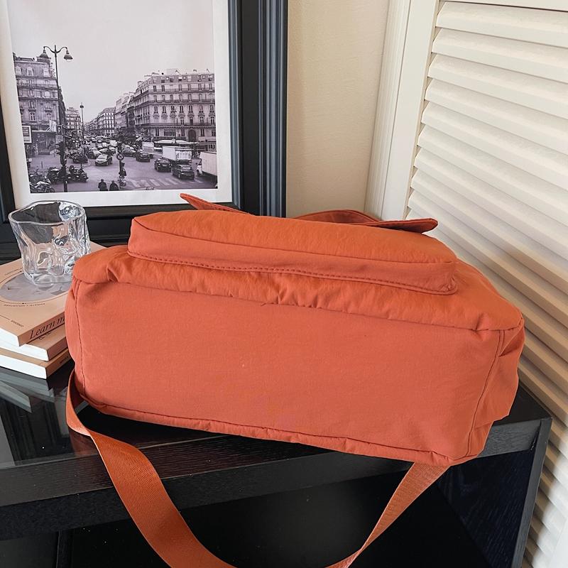 Commuting Large Capacity Shoulder Tote Bag Women's Underarm Bag