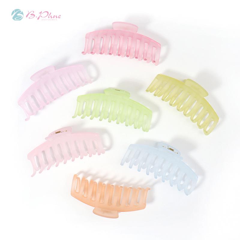 

Befi Matte Jelly Color Large Geometric Dragon Bone Hair Claw Clip