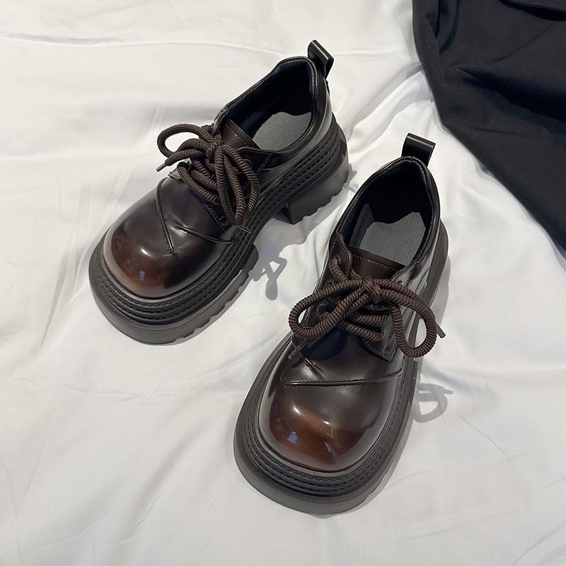 

Модная осенняя обувь в британском стиле, увеличивающая рост, женские туфли Мэри Джейн, лаконичные туфли на шнуровке, женские туфли-лодочки на платформе из кожи 35 коричневый