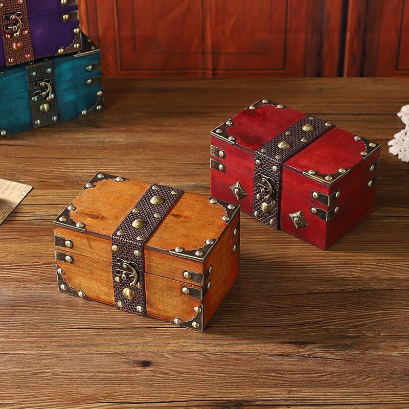 Treasure Chest Jewelry Box Solid Wood Vintage Design Handmade for Women Trinket Box Photo Props Storage Box Decorative Trunk