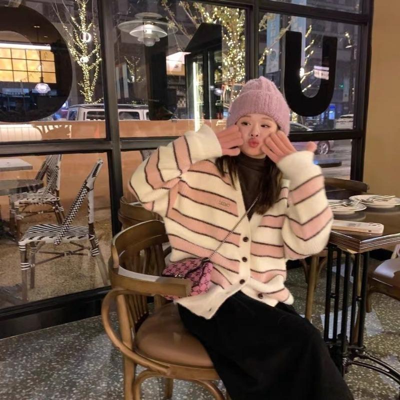 

Суперкомфортный свитер из искусственного меха норки, суперкомфортный свитер в полоску контрастного цвета, женский 2023, повседневный свитер с длинными рукавами и v-образным вырезом, женский кардиган One Size белый