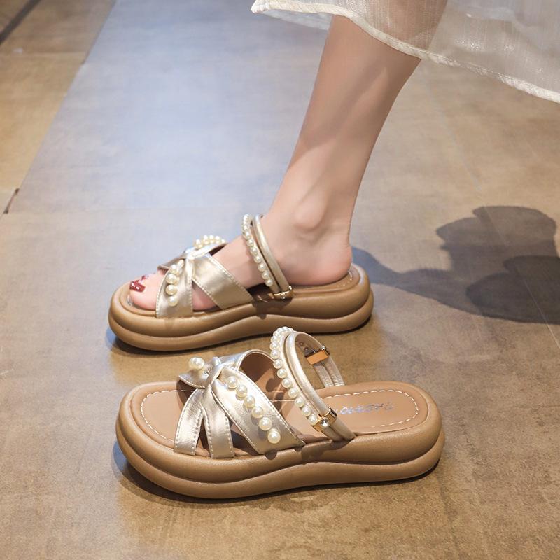 Pearl thick-soled women's cool slippers women's summer wear new models with skirts fashionable pregnant women's flip-flops