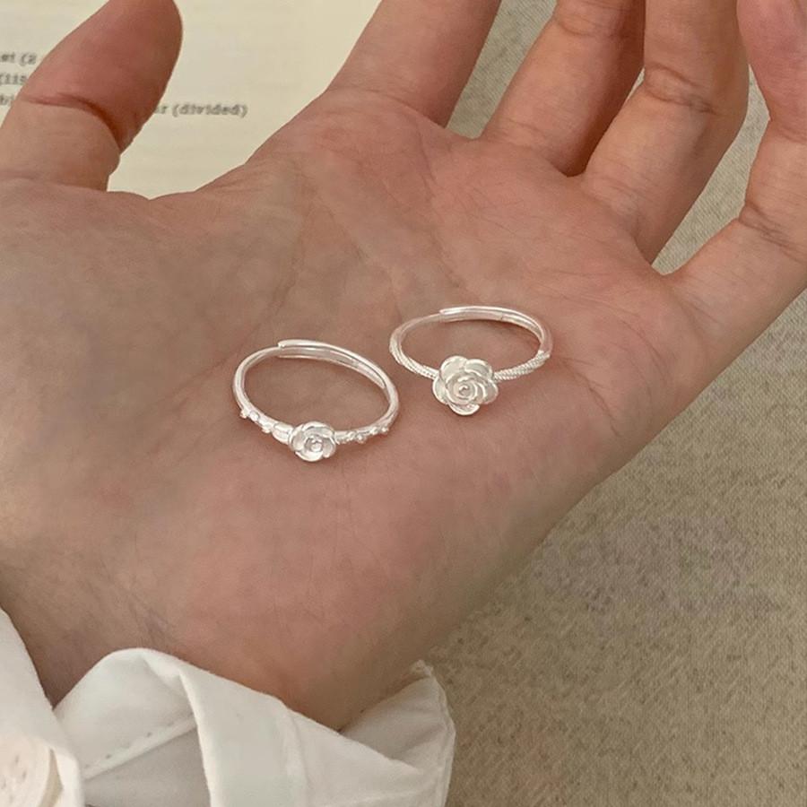 Chic Floral Adjustable Rose Ring For Women Perfect For Daily Wear And Fashion