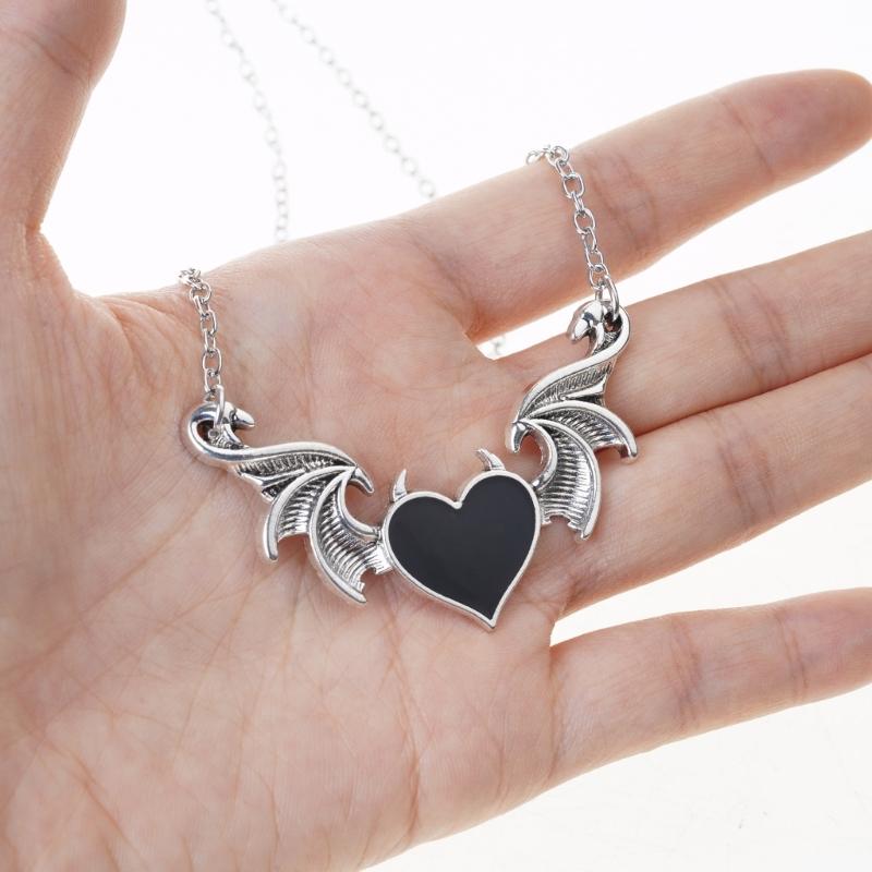Devil Wing Heart Necklace Retro Hip Hop Style Pendant for Birthdays Anniversary Christmas Gothic Cosplay Punk Costume