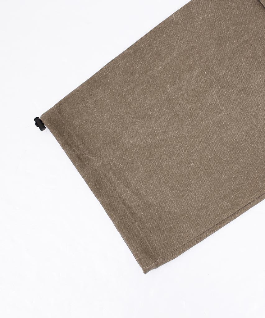 CAMEL WORK Wide Cotton Parachute Pants (Pigment Brown)