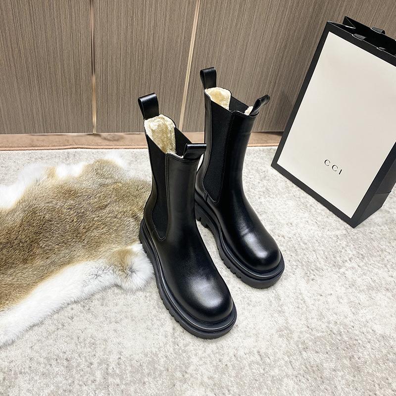 Snow boots women's new fur integrated fleece thickened warm boots winter cotton shoes platform Martin boots