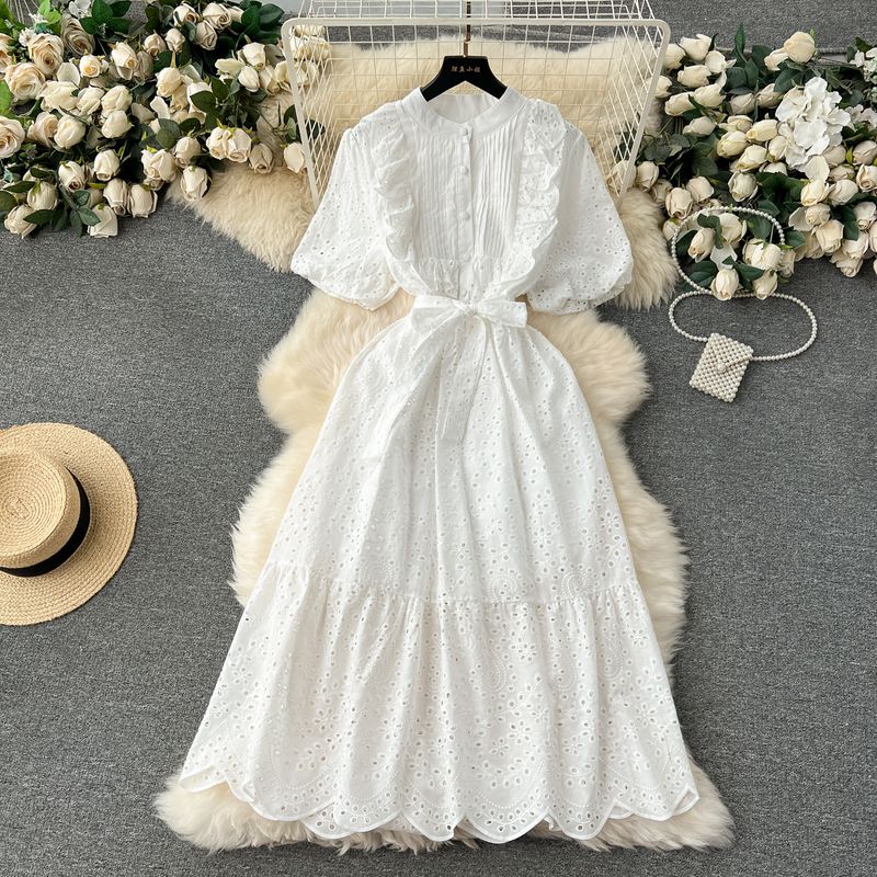 

Age-Reducing Spring and Summer New Arrival Machine Embroidery Silm Dress White One size