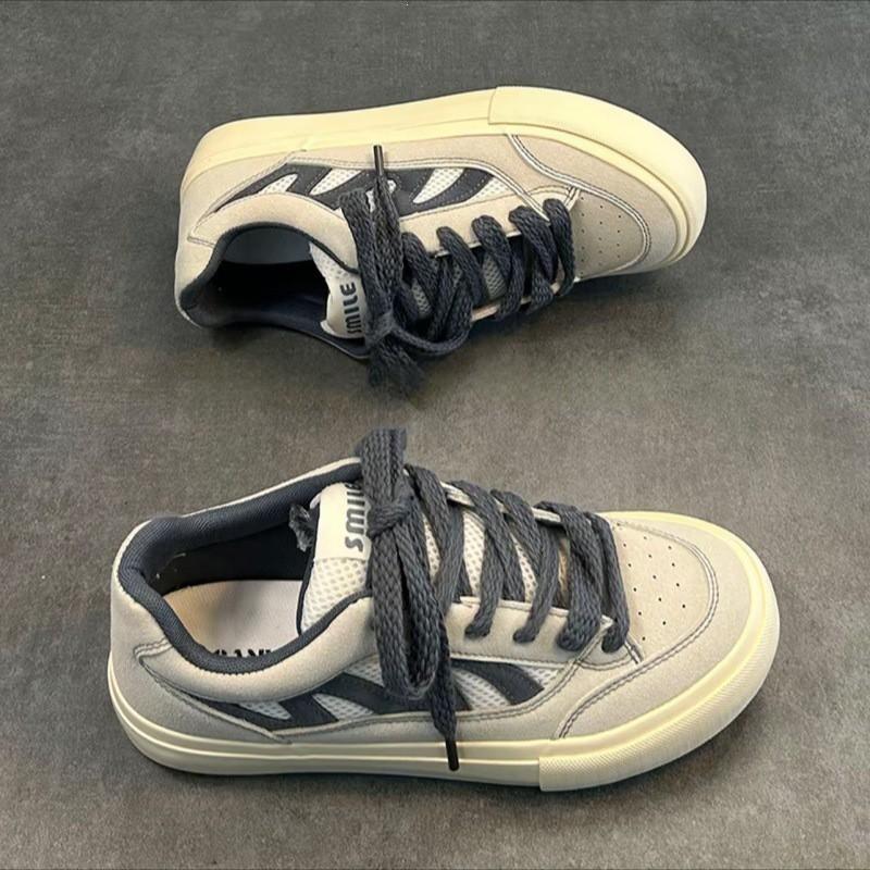Mens Casual Low Top Breathable Vulcanized Sneakers Retro College Style Flat Sole Slip-On Friendly