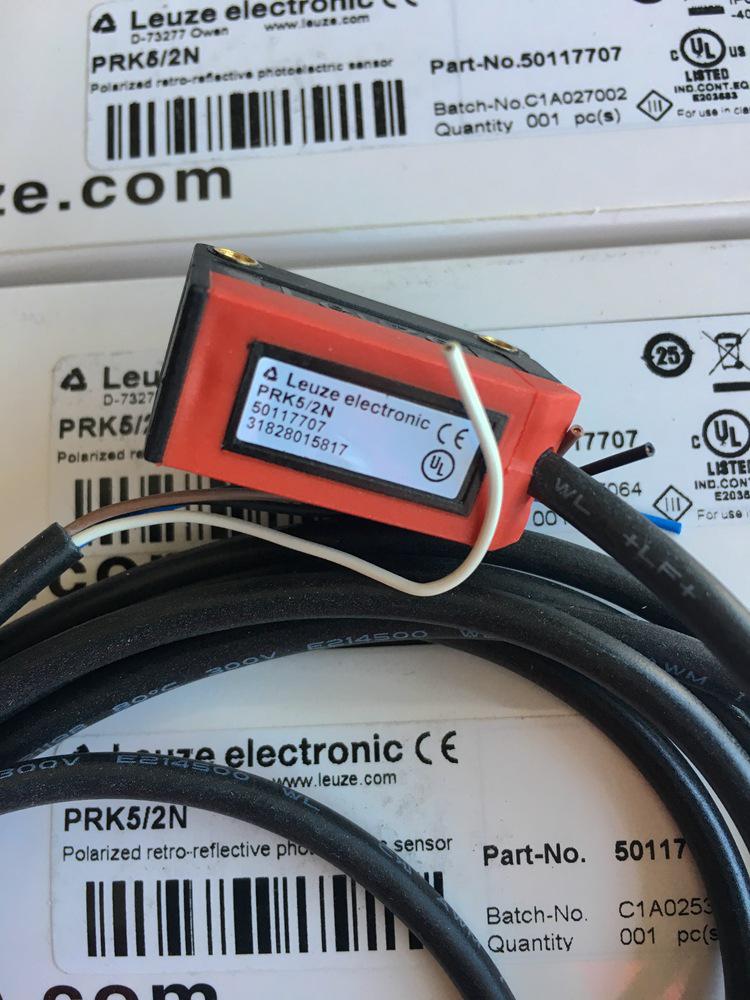 Leuze PRK5 Photoelectric Switch DTKS 30x50 (H3/2N, R3/2N) H3/2N