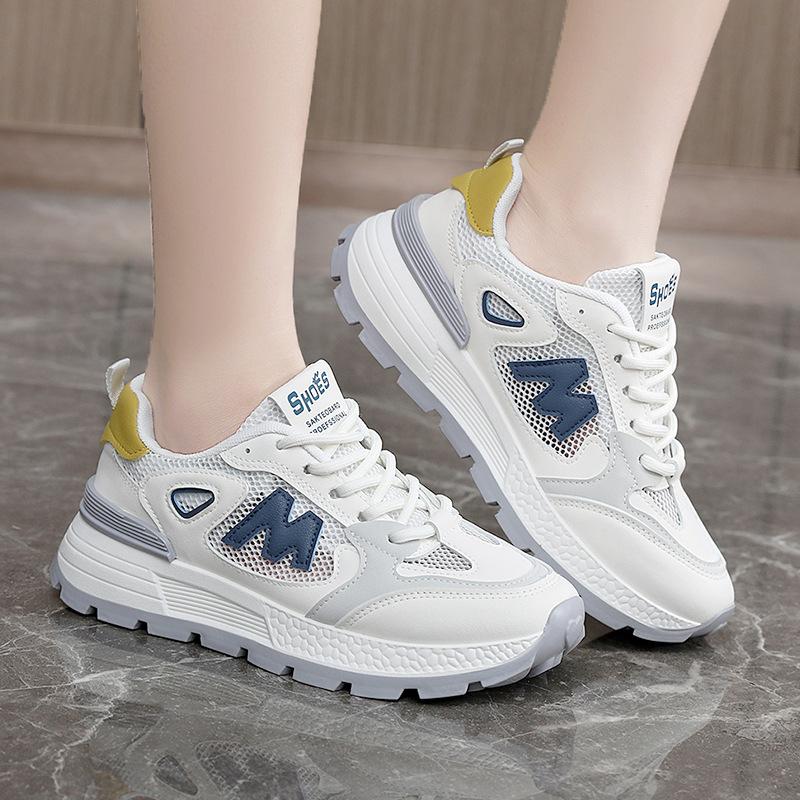 Kt2630 Новые белые туфли женские летние дышащие сетчатые туфли с приподнятым дном женские — фото 5