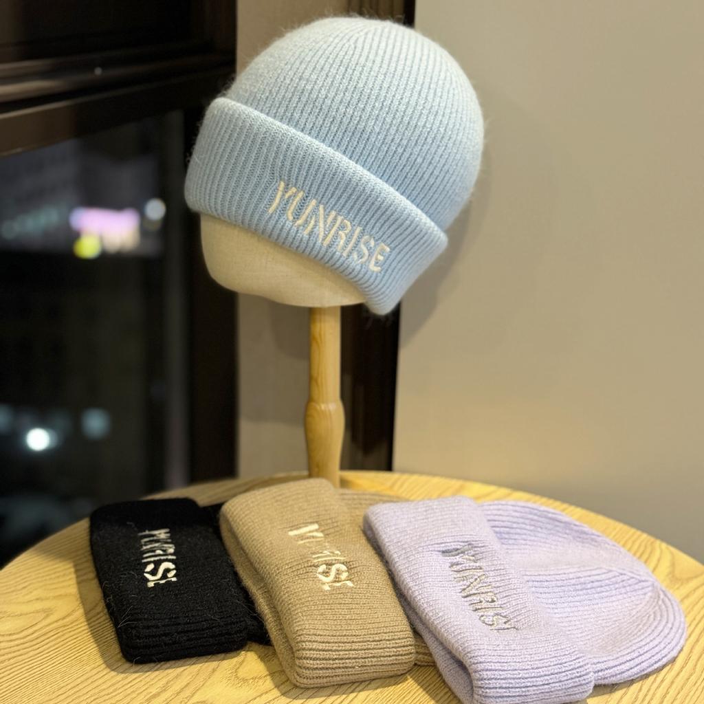 Bestickte Wollmütze für Herren im Winter Koreanische Version Vielseitig Verdickt und Warm Großer Kopfumfang Kältehut für Paare Trendig