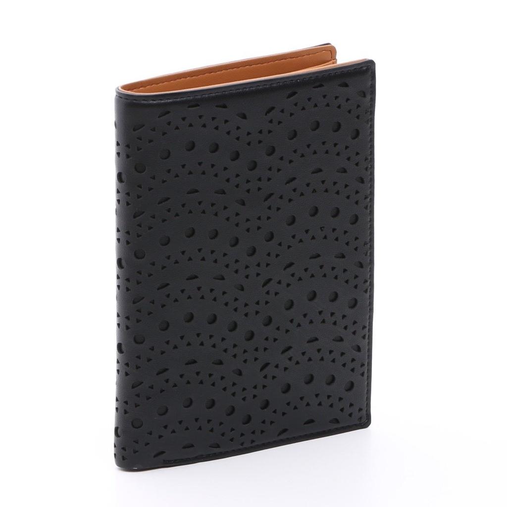 OMNIA Passport Case for Women and Men PASSPORT COVER Omnia Onlyou Gift Wrapping [Set] (Passport Case, Bag) (Black)