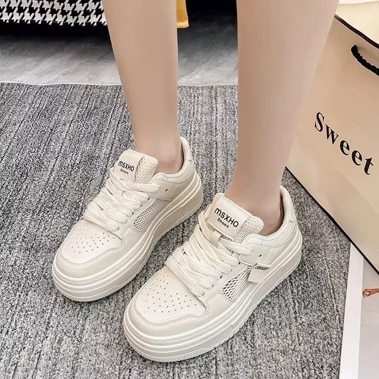 Solid color leather sneakers women's 2025 spring and autumn Korean version muffin platform single shoes student campus style casual white shoes