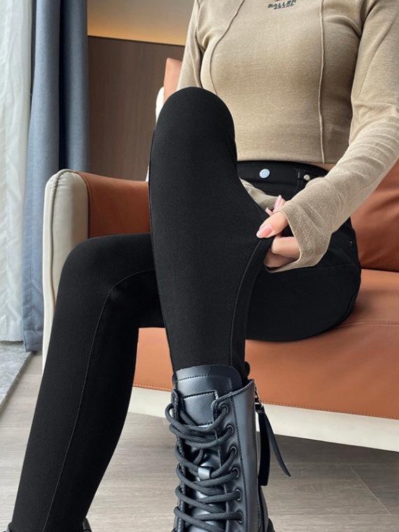Women's High-Waisted Velvet Skinny Jeans - Hip-Lifting, Autumn/Winter 2024 Trend