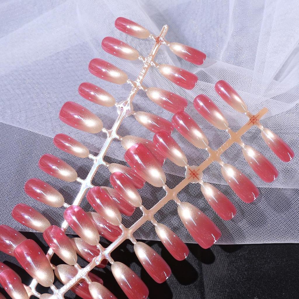 High-End Gradient Cat Eye Electroplated Red Glass Nail Tips