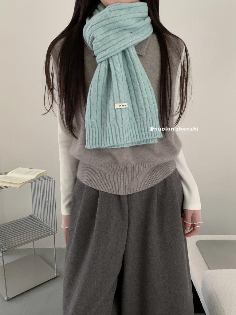 Autumn and winter warm old money style quality wool scarf women's atmosphere white soft waxy couple warm knitted scarf men