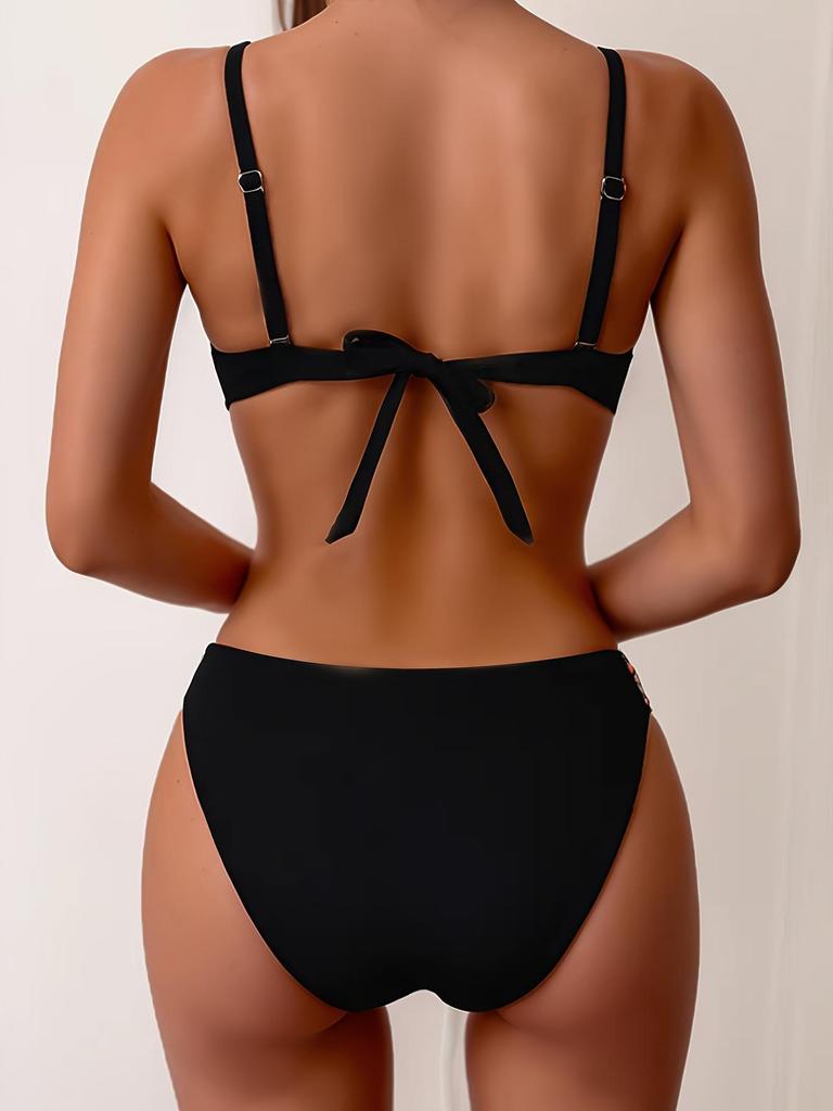 2025 Modern Cross-back Hard Cup Bikini: European & American Style Sexy Split Swimwear