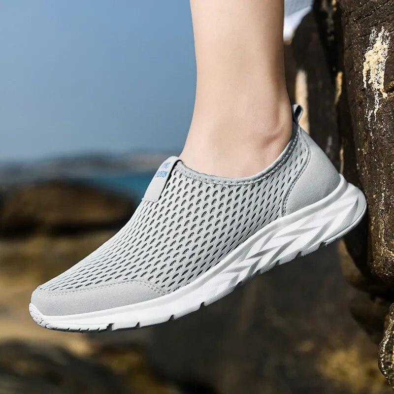 Men Shoes Causal Breathable Walking Sneakers for Women Outdoor Tenis Lightweight Sports Shoe Plus Size Fashion Man Summer Sneakers