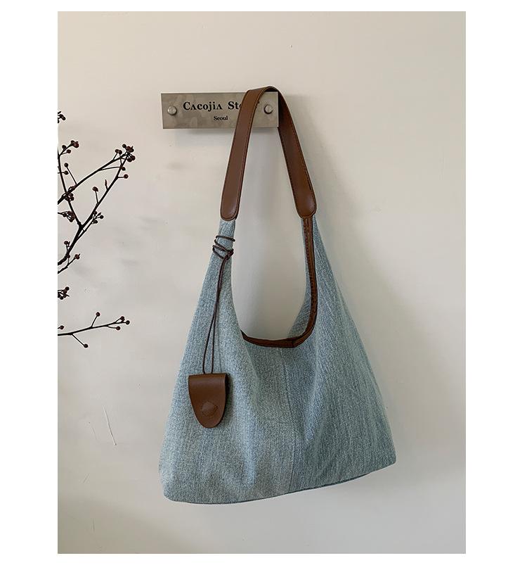 2025 New Lazy Style Denim Bag Women's Bag Large Capacity Underarm Shoulder Bag Premium Commuter Tote Bag