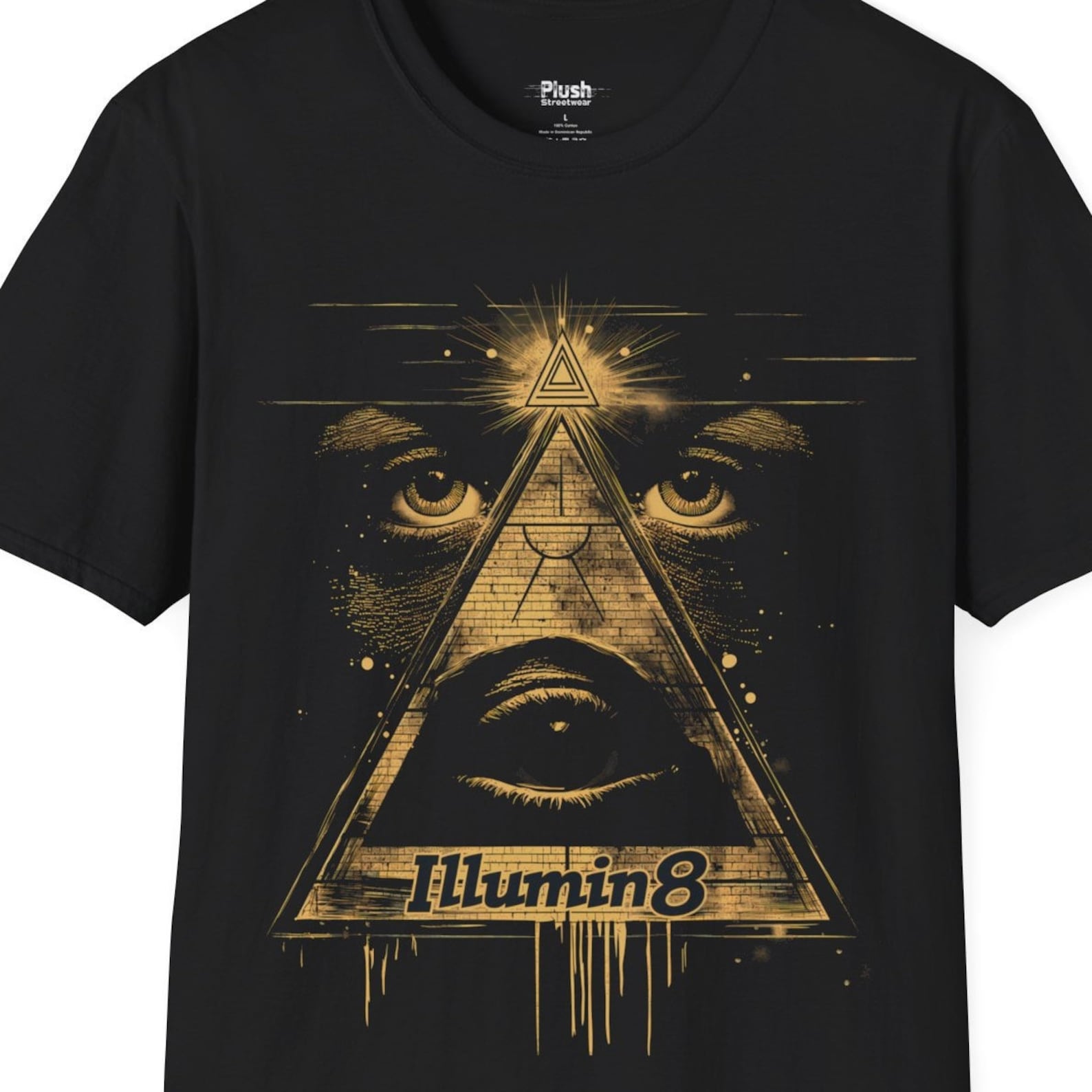 Illumin8 Graphic T-Shirt: Pyramid All Seeing Eye Streetwear Tee 4XL