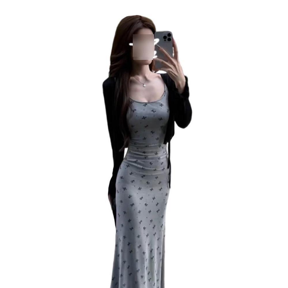 The new summer inner is a slim slim sundress, a gentle style for women, a waist and an over-the-knee mermaid skirt