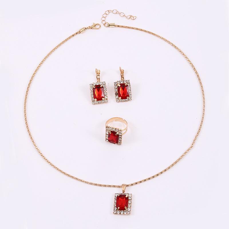 European & American Trendy Diamond Teardrop Jewelry Set: Necklace, Ring, Bracelet, Earrings